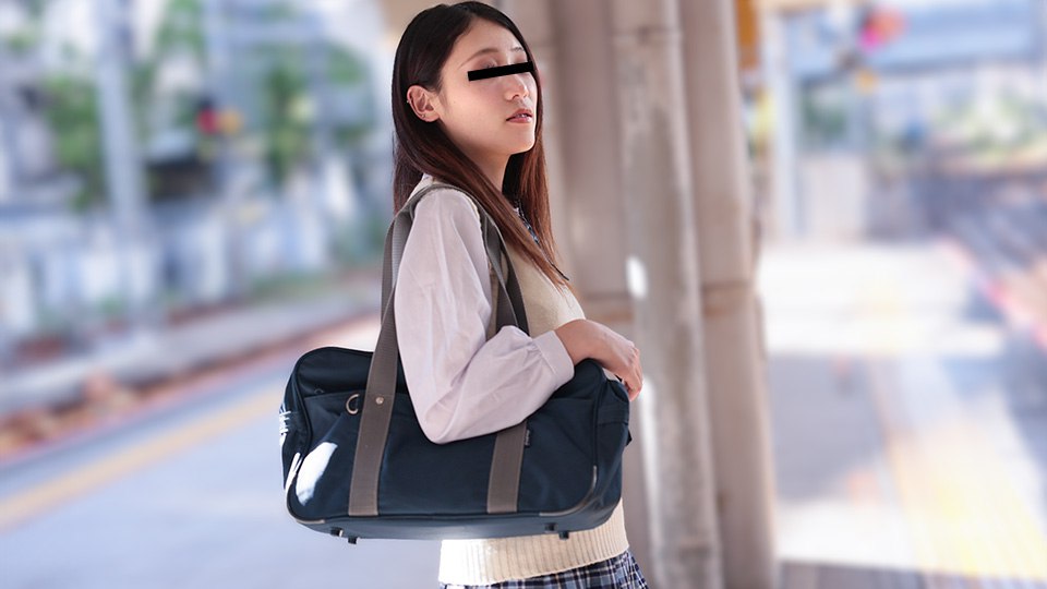 《081224_01 制服娘を電車でイタズラ  永瀬優香》最新高清视频播放封面图